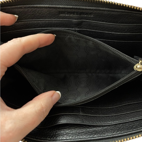 Michael Kors Soft Pebbled Leather Zip Around Wallet - Picture 12 of 15